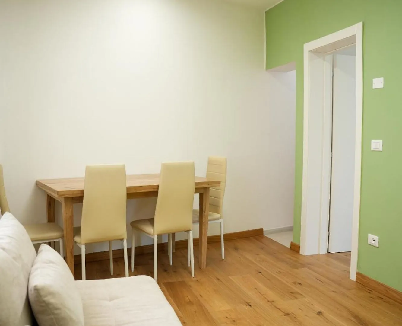 Apartment Lhe Sole Di Primavera Cesena